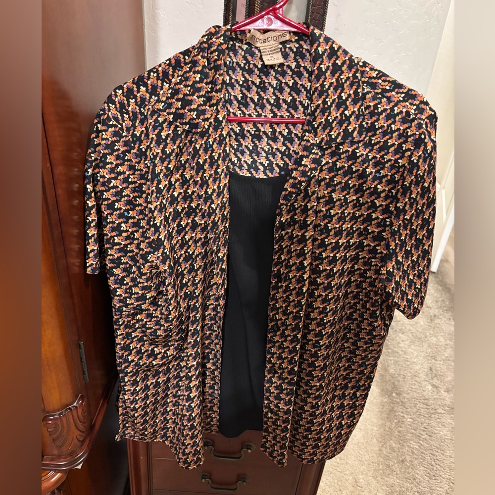 Notations Black Multicolor Short-Sleeve Open 2 in 1 blouse
